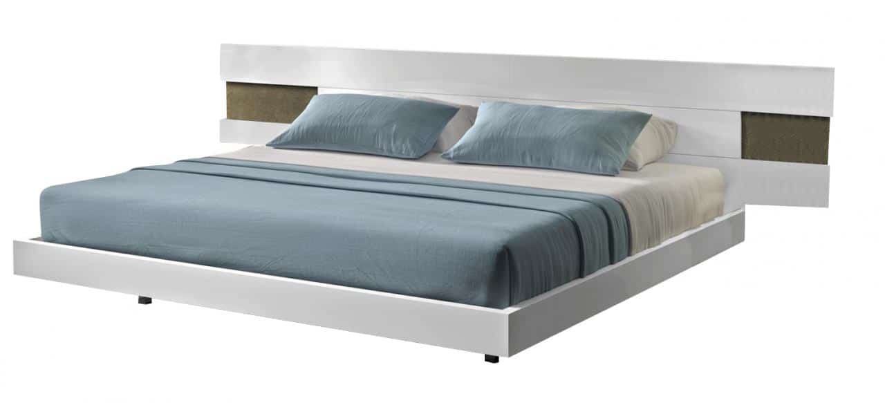 amora bed j&m