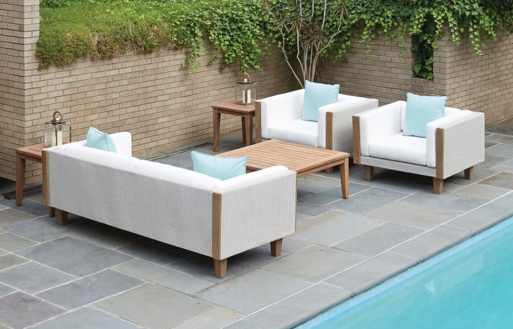 Lloyd Flanders outdoor Furniture