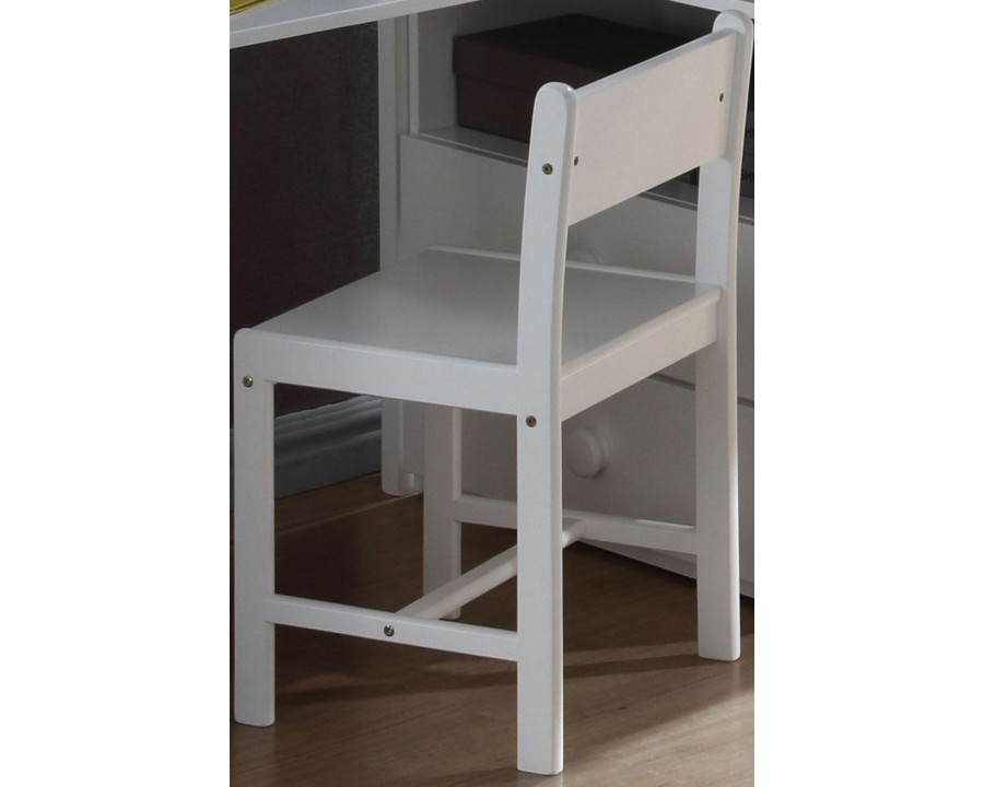 ACME - Wyatt Chair in White