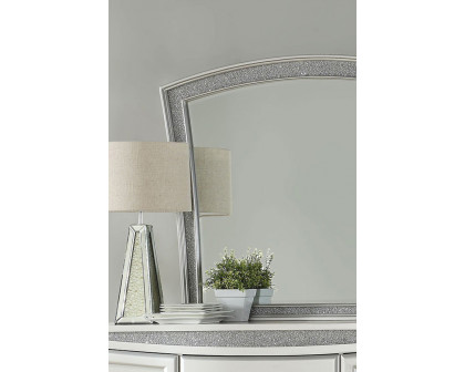 ACME - Maverick Mirror in Platinum