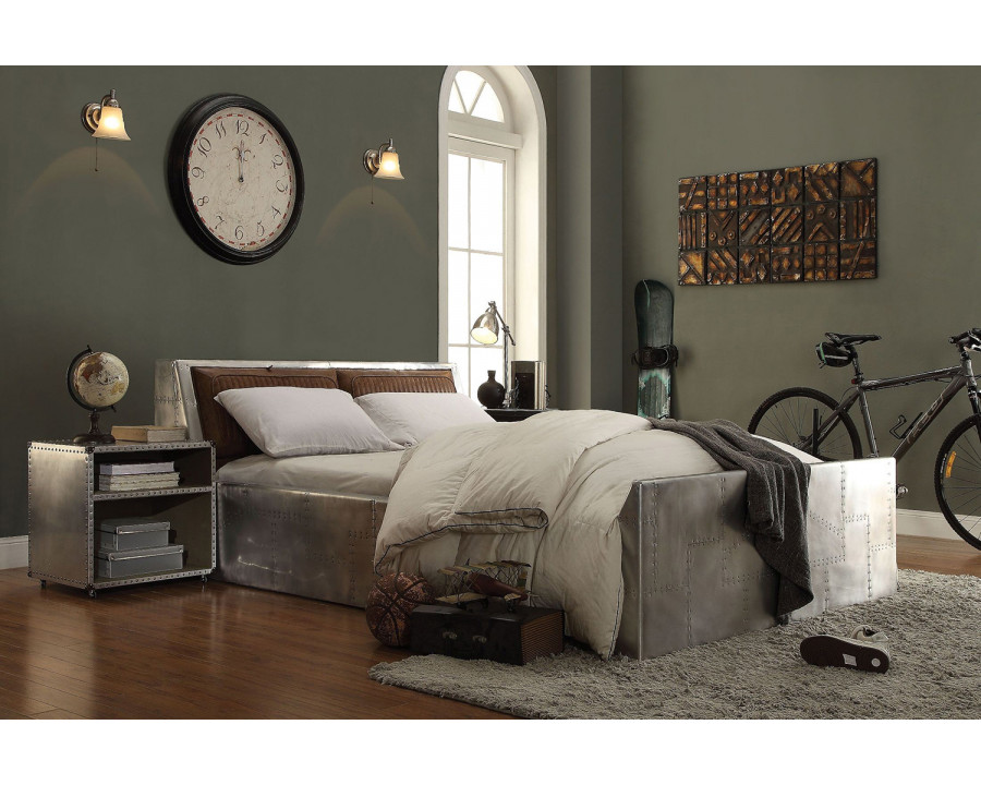 ACME - Brancaster Queen Bed in Retro Brown/Aluminum