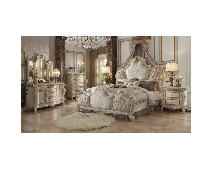 ACME Picardy CK Bed - Antique Pearl