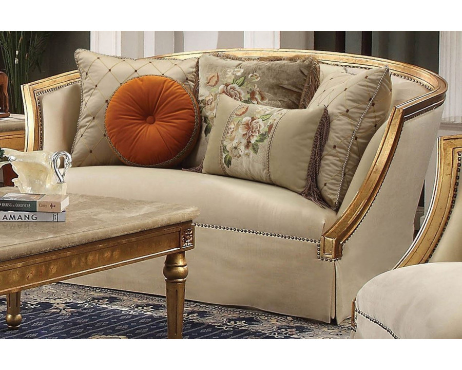 ACME - Daesha Loveseat with 5 Pillows in Tan Flannel/Antique Gold