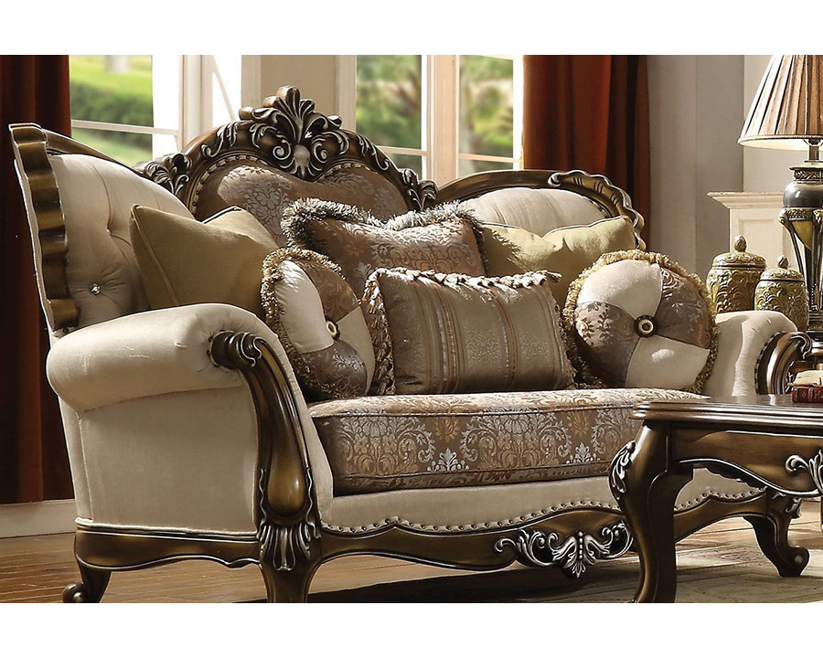 ACME - Latisha Loveseat with 6 Pillows (Same Lv01577) in Tan/Antique Oak