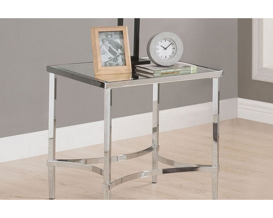 ACME - Petunia End Table in Mirrored/Chrome