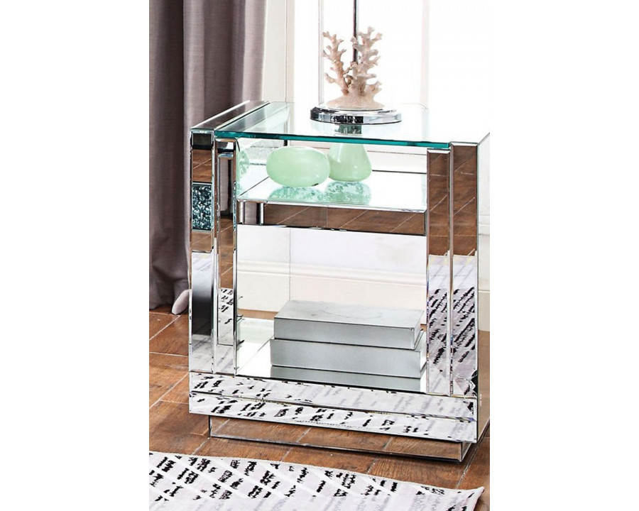 ACME - Nysa End Table in Mirrored/Faux Crystals (81472)