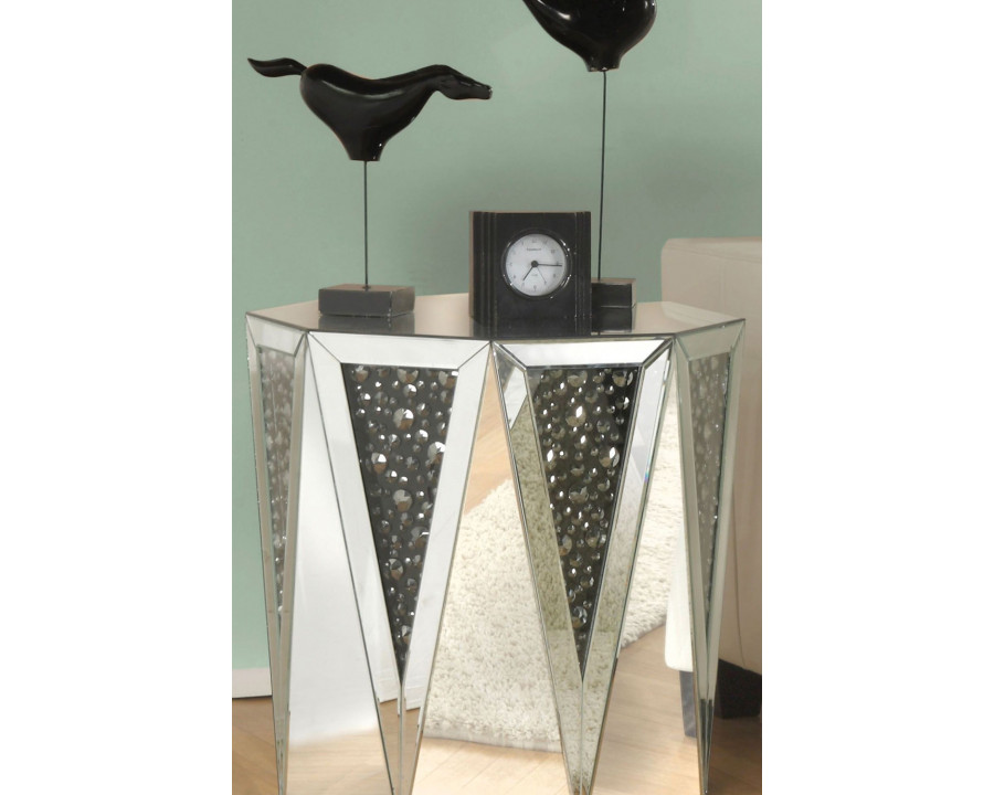 ACME - Nysa End Table in Mirrored/Faux Crystals (82777)