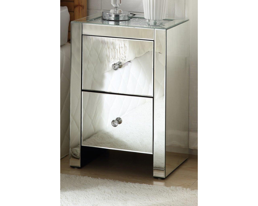 ACME - Noralie Accent Table in Mirrored/Faux Diamonds (97652)