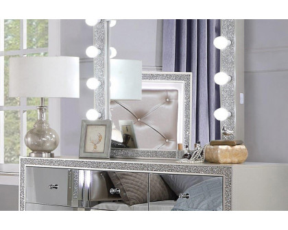 ACME - Sliverfluff Mirror with Light in Mirrored/Champagne