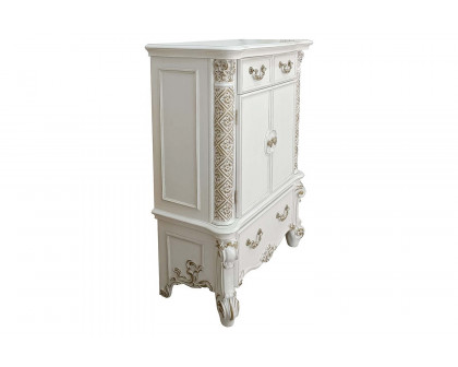 ACME - Vendome Chest in Antique Pearl