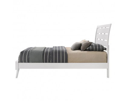 ACME Cerys EK Bed - White