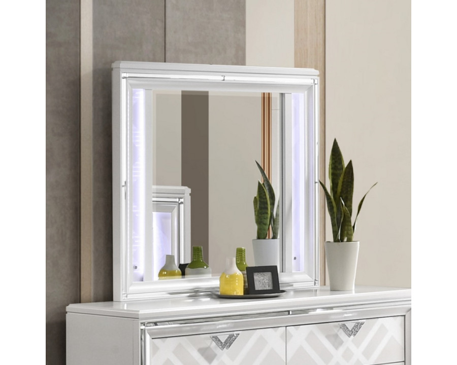 ACME - Skylar Mirror with Led