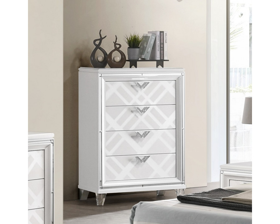 ACME - Skylar Chest in Pearl White (BD02038)