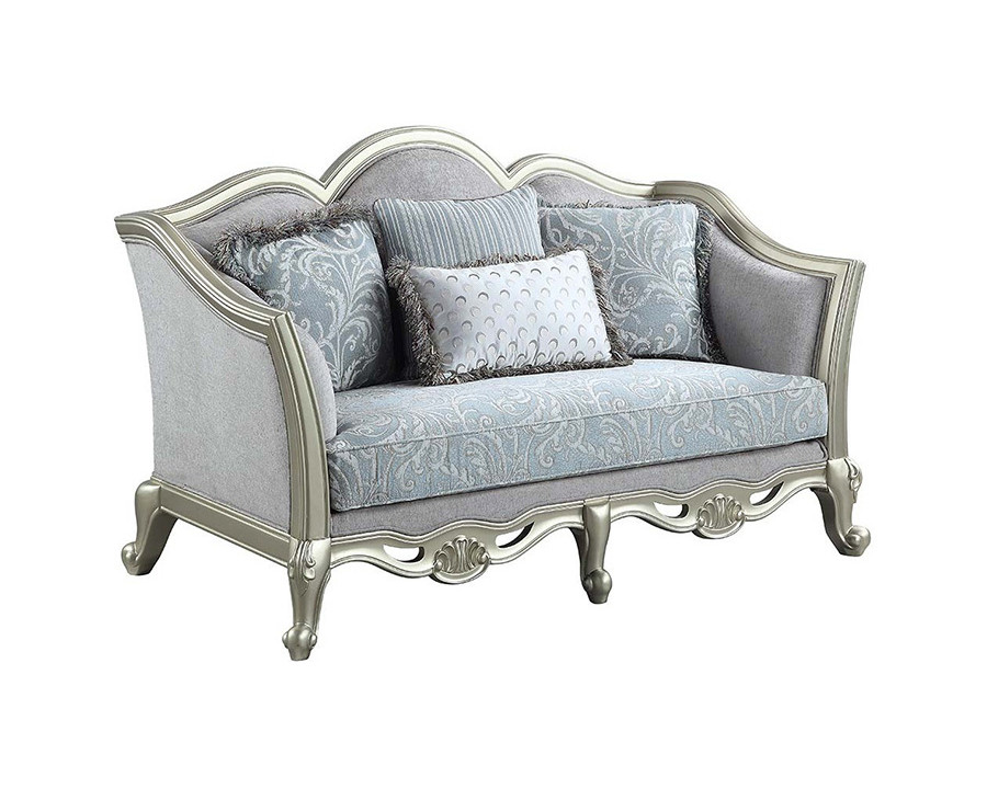 ACME - Qunsia Loveseat with 4 Pillows in Light Gray/Champagne