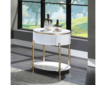 ACME - Daveigh End Table in White High Gloss/Gold