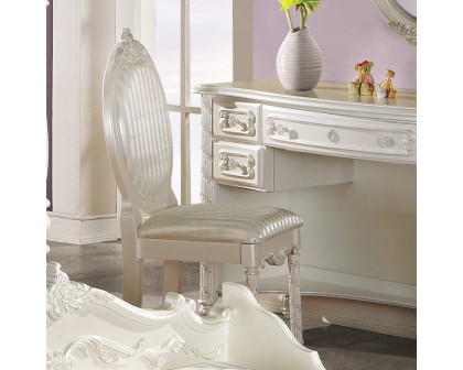 ACME™ Pearl Chair - Pearl White