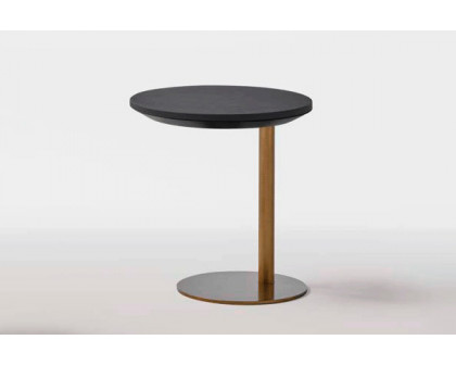 Alexandra - Seven Pedestal Table