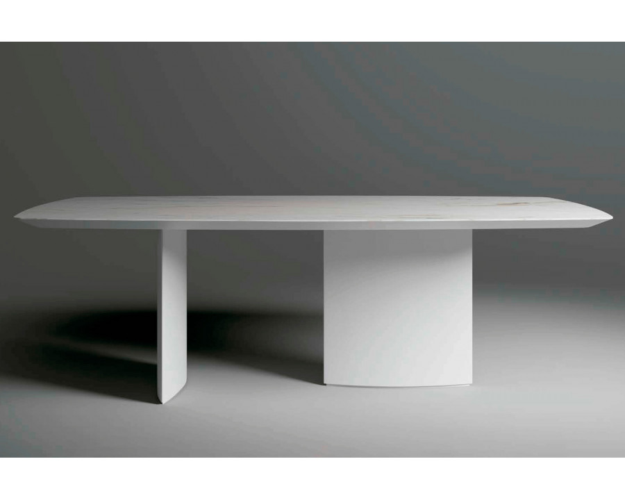 Alexandra - Wind Dining Table in Matt White Lacquered, Golden/White Porcelain