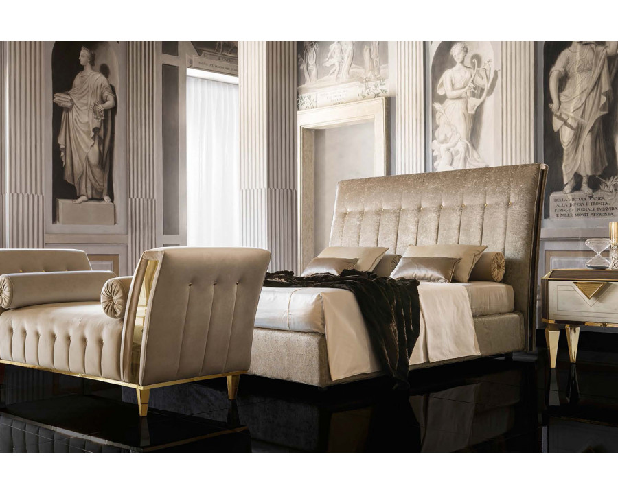 Arredoclassic Diamante Chaise Longue With Cylinder Cushions - Beige/Brown/Gold, Cat. B