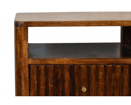 Artisan - Reeve Bedside