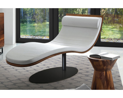 Bellini - Balzo Lounge Chair in White/Walnut