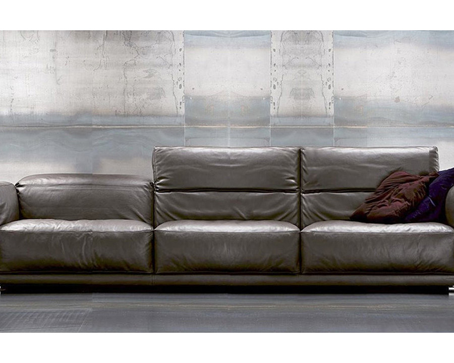 Calia Maddalena Fox 4 Seater Sofa