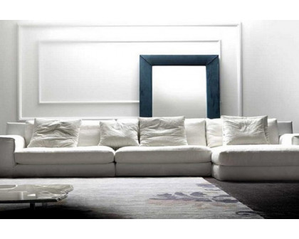 Calia Maddalena - Paco Sectional