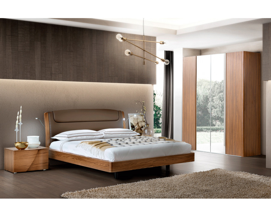 Camelgroup - Luna Queen Size Bedroom Set in Walnut