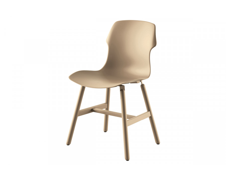 Casamania - Stereo Metal Polypropylene Chair