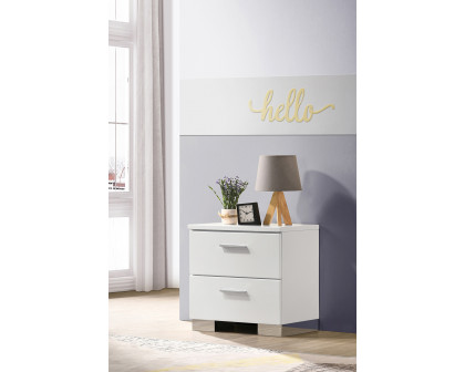 Coaster - Felicity 2-Drawer Nightstand in Glossy White