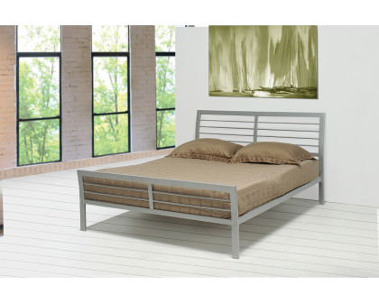 Coaster™ Cooper Queen Metal Bed - Silver