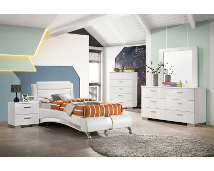 Coaster Full Upholstered Platform Bed - White