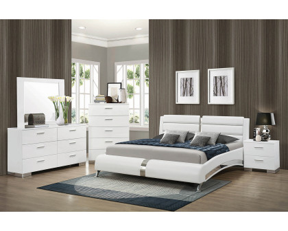 Coaster™ Jeremaine Queen Upholstered Bed - White