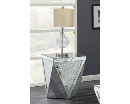 Coaster - Square End Table With Triangle Detailing in Silver/Clear Mirror