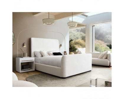 Diamond Sofa Eve Fabric Eastern King Bed with Contoured Headboard & Footboard - Elite Ivory