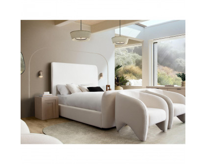 Diamond Sofa Eve Fabric Eastern King Bed with Contoured Headboard & Footboard - Elite Ivory