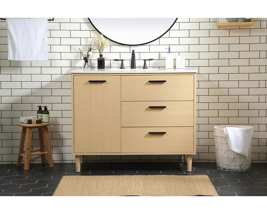 Elegant Bathroom Vanity - Maple (VF47042MMP)