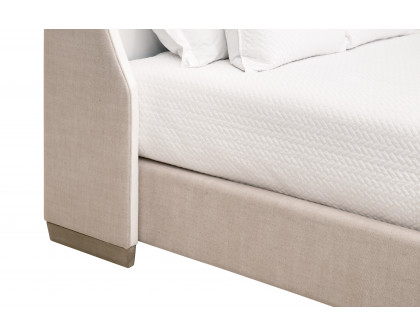 Essentials - Sloan Queen Bed in LiveSmart Peyton-Pearl, Bisque, Natural Gray Oak