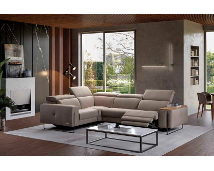 Estro - IS 1034 Brera Sectional with Electric Recliners