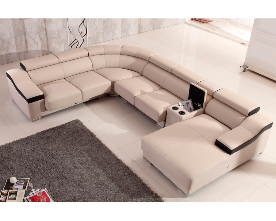 Extravaganza 1369 Sectional - Leather and Faux Leather