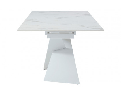 Extravaganza 9113 Dining Table with 1218 Swivel White Chairs