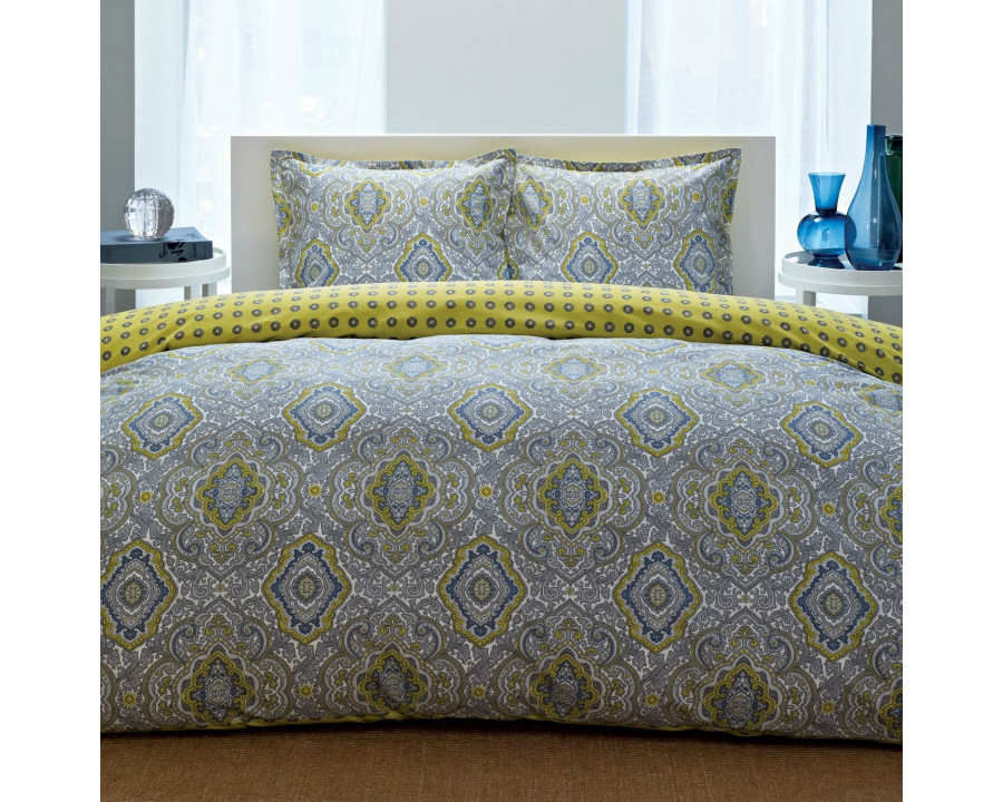 FaFurn - 3-Piece Full/Queen Size Comforter Set in Yellow/Blue