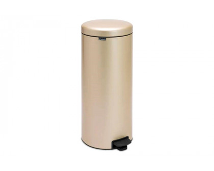 FaFurn Stainless Steel Kitchen Trash Can with Step-On Lid - 8-Gallon