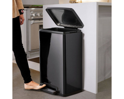 FaFurn 13 Gallon Trash Can with Step Lid - Black