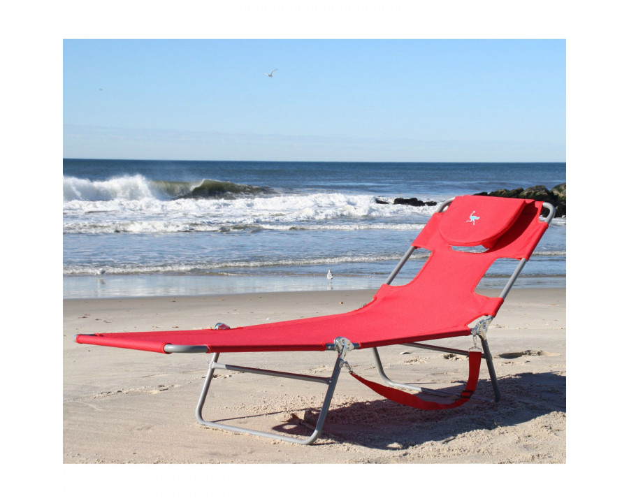 FaFurn Beach Chair with Face Cavity and Arm Slots - Red