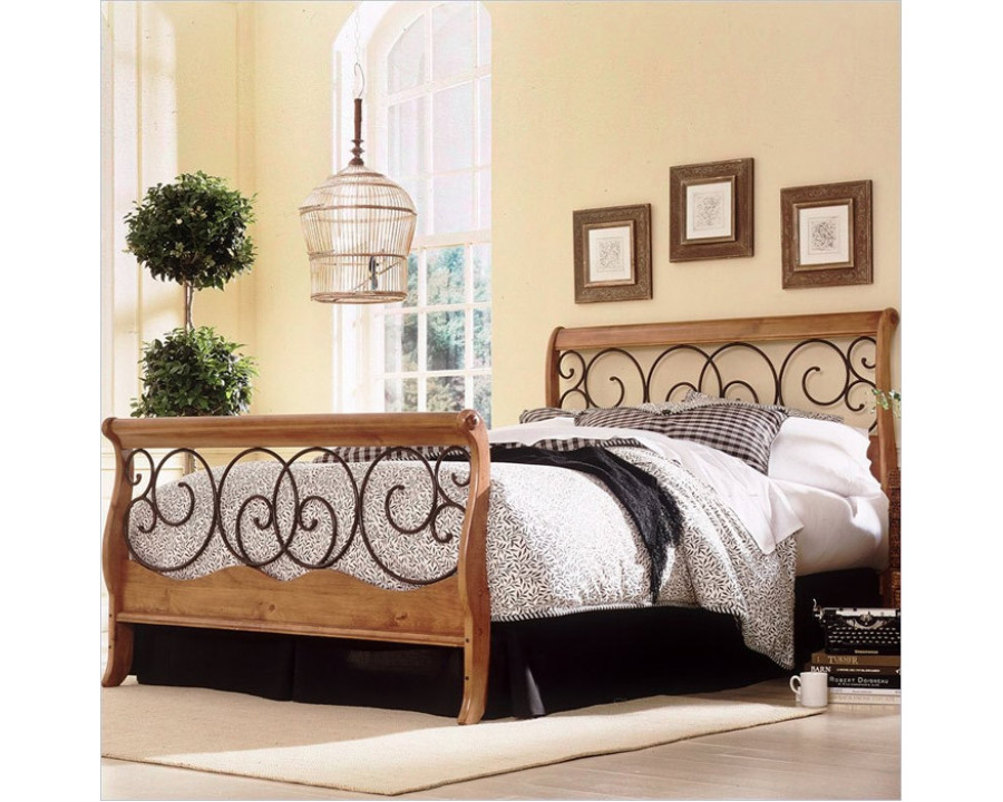 FaFurn - Queen Size Bed Frame in Brown Honey Oak, Metal