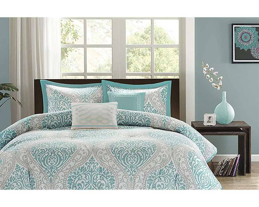 FaFurn - 5-Piece Full/Queen Size Comforter Set in Light Blue/Gray