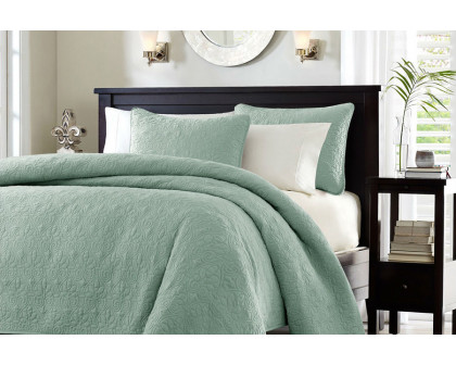 FaFurn Seafoam Quilted Coverlet Quilt Set with 2 Shams - Blue-Green, King Size