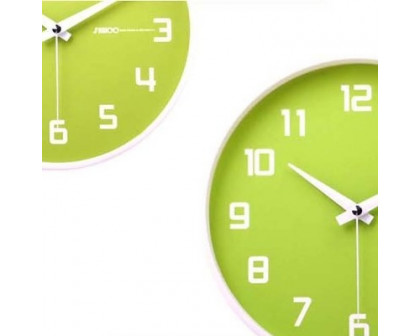 FaFurn - Non-Ticking Wall Clock in Lime/White