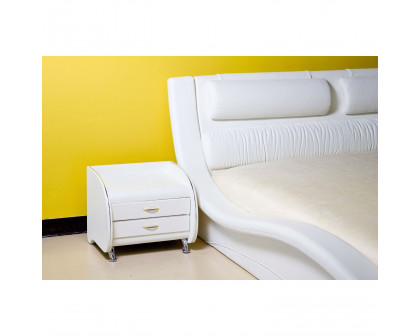 FaFurn - Modern King Size Platform Bed with Headboard in White